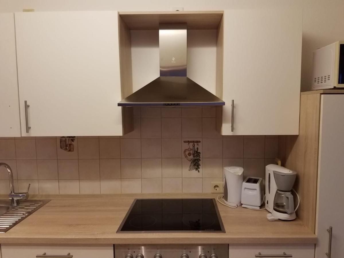 Ferienwohnung Wacker, Apartments Und Zimmer Zuschen Bagian luar foto